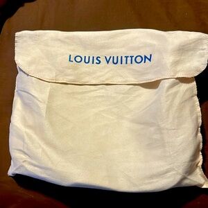 Louis vuttion bag